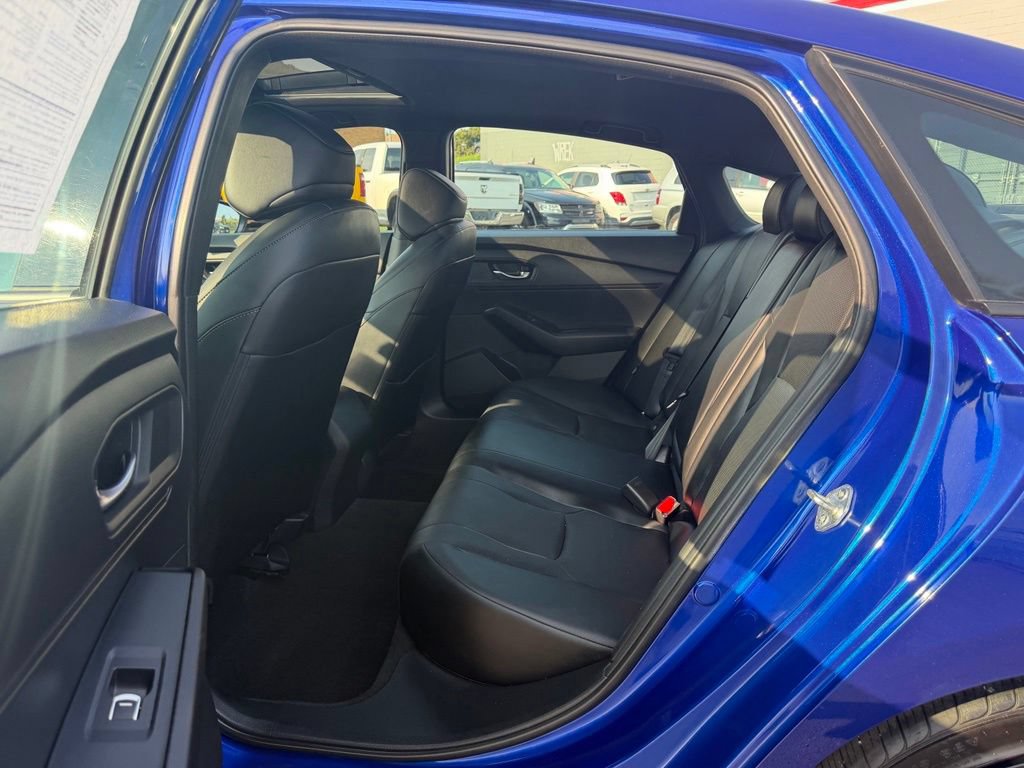 Used 2023 Honda Accord Sport image 13