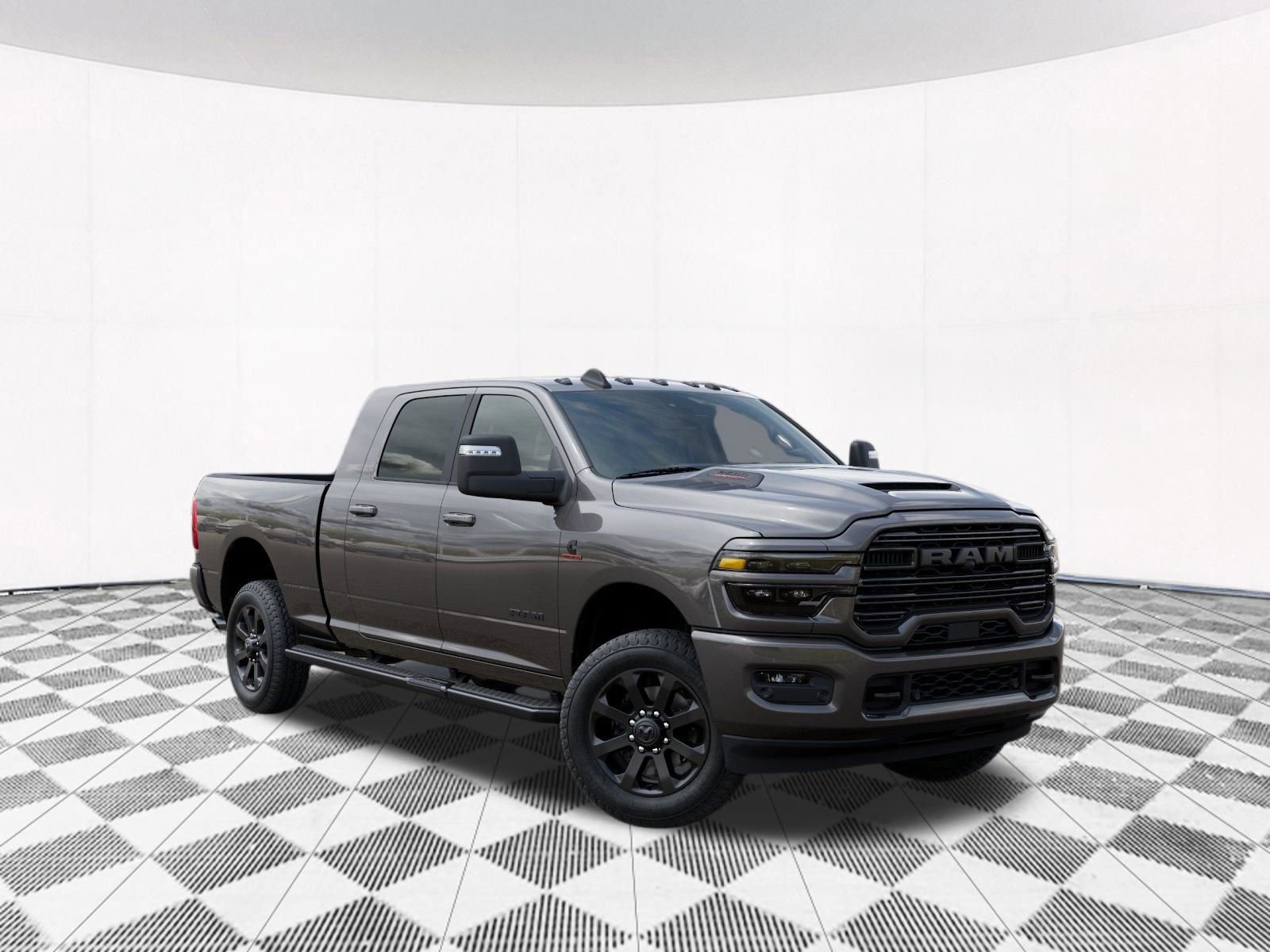 New 2026 RAM 2500 Laramie AWD/4WD image 7