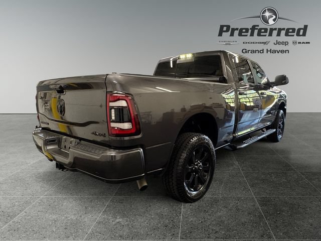 Used 2021 RAM 3500 Big Horn w/ Level B Equipment Group AWD/4WD image 19