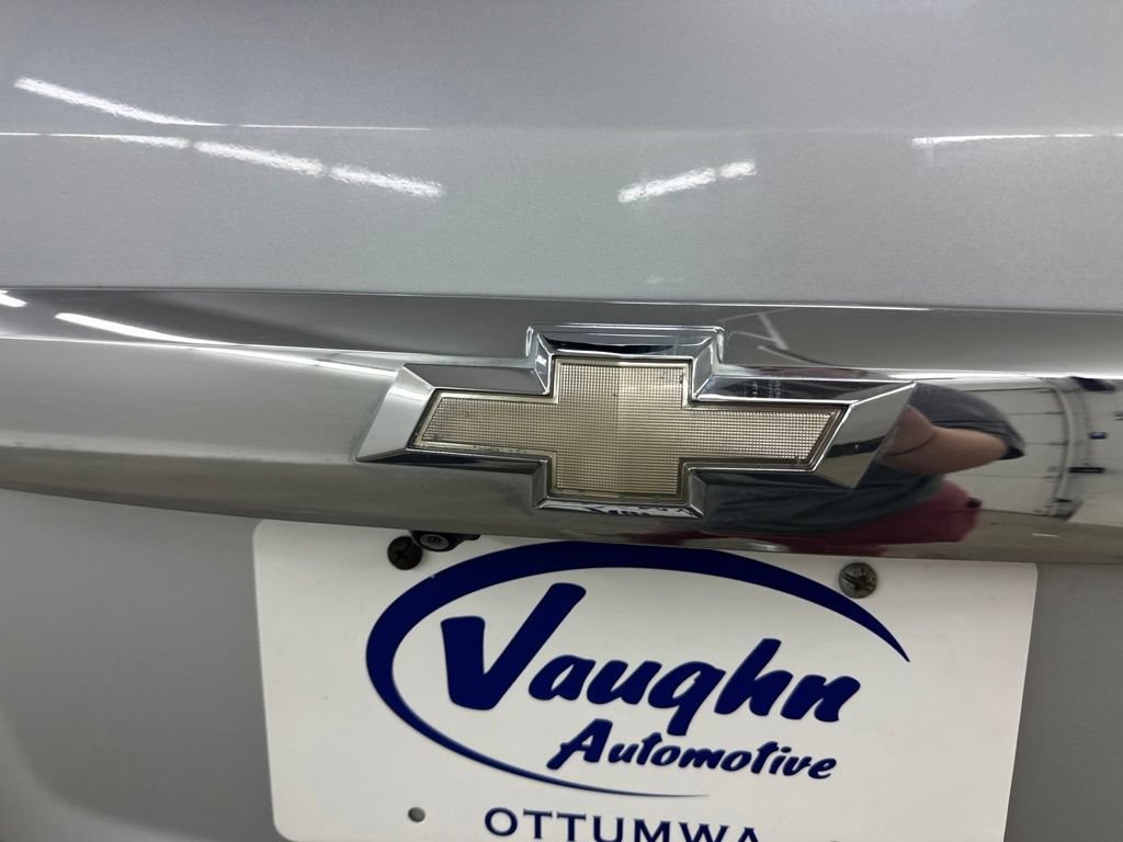 Used 2013 Chevrolet Equinox LTZ FWD image 16