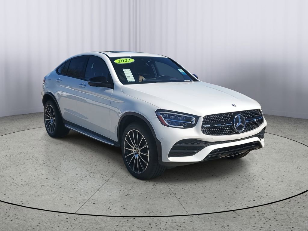 Used 2022 Mercedes-Benz GLC 300 4MATIC Coupe image 2