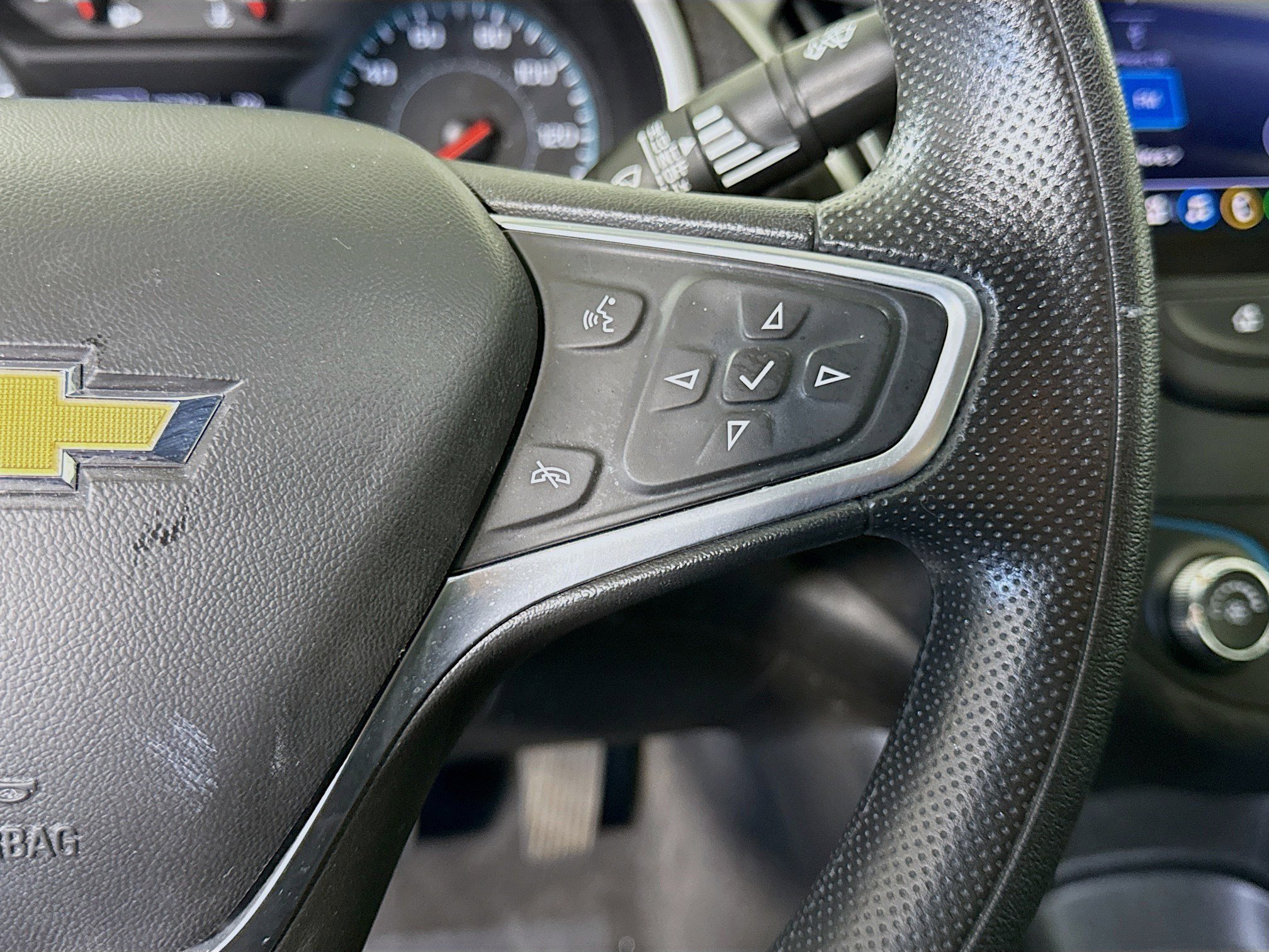 Used 2023 Chevrolet Malibu LS FWD image 15