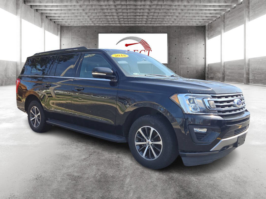 Used 2018 Ford Expedition Max XLT w/ Equipment Group 201A AWD/4WD image 3