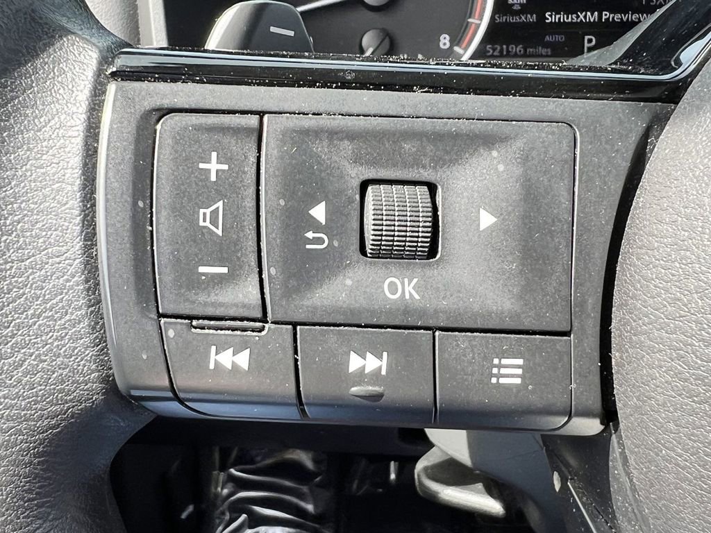Used 2023 Nissan Rogue SV AWD/4WD image 15