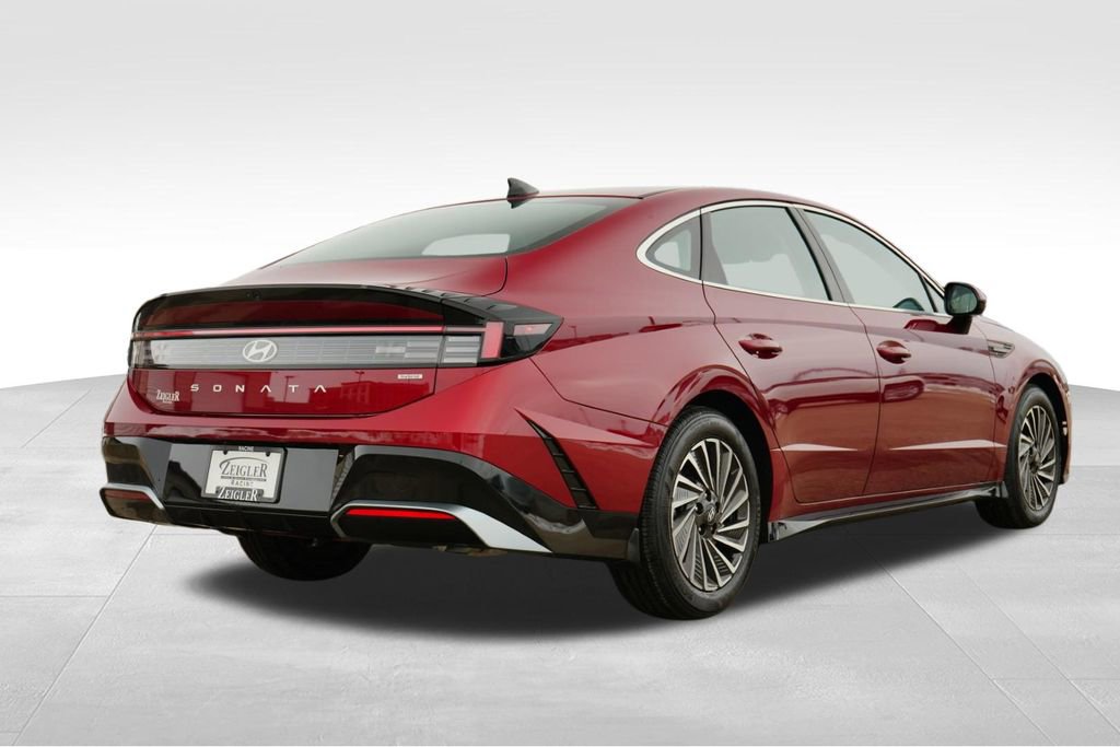 Certified 2025 Hyundai Sonata SEL image 8