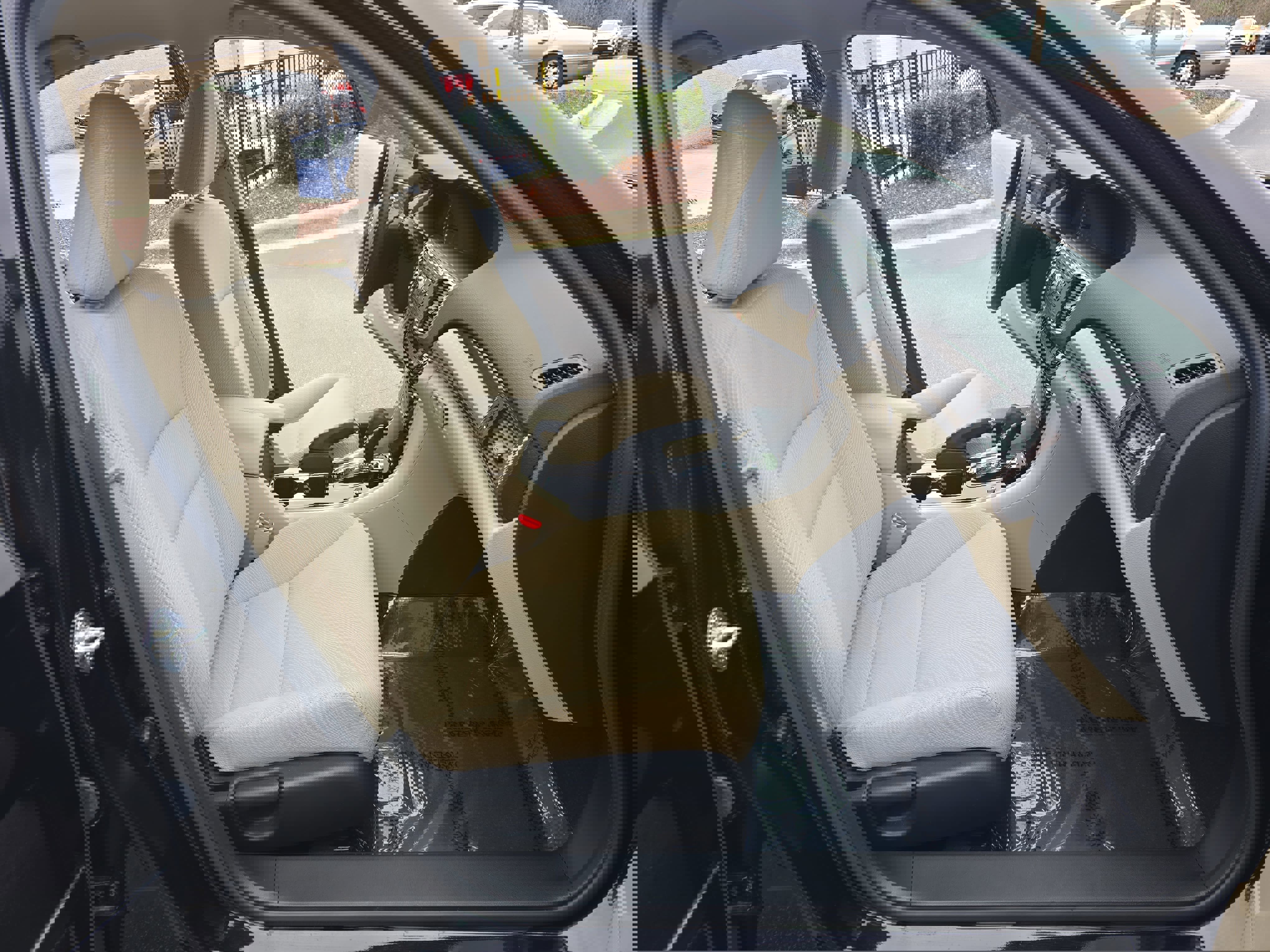 Used 2017 Honda Accord Hybrid Sedan image 10