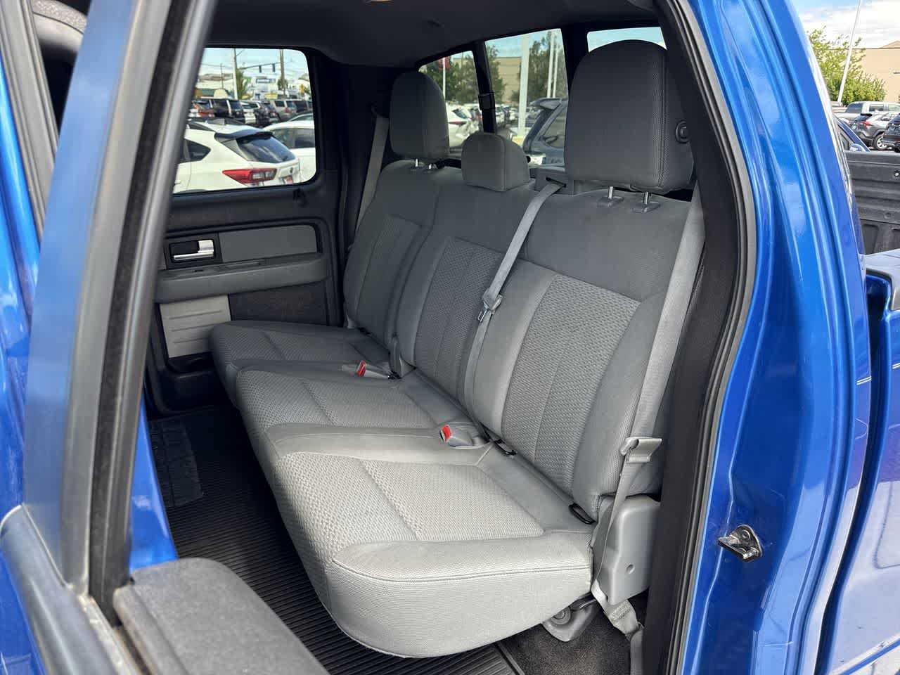 Used 2014 Ford F150 XLT w/ Equipment Group 302A Luxury AWD/4WD image 12