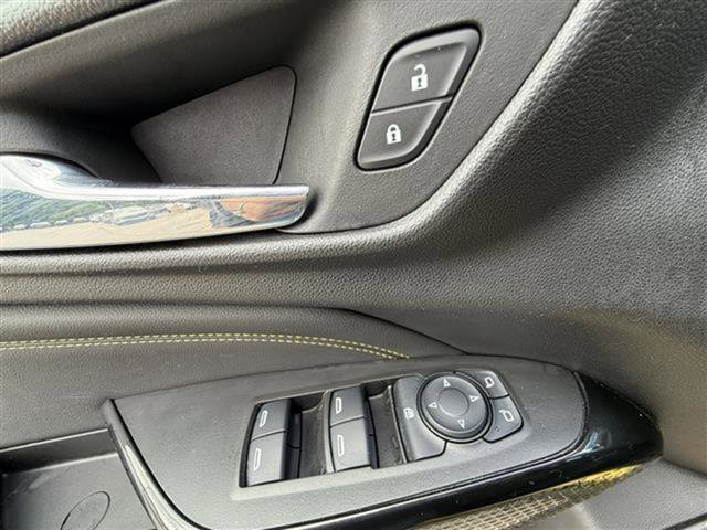 Certified 2024 Chevrolet Trax ACTIV w/ Sunroof Package image 13