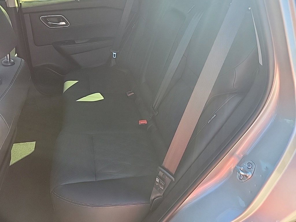 New 2026 Nissan Rogue SV image 34