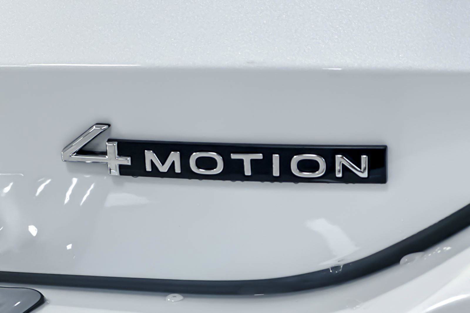 New 2026 Volkswagen Tiguan SEL R-Line AWD/4WD image 26