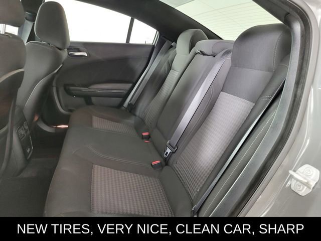 Used 2017 Dodge Charger SXT w/ Rallye Group image 15