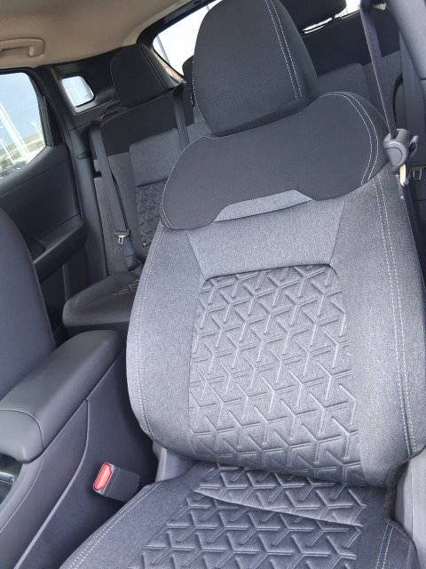 New 2026 Nissan Kicks SV w/ Cold Weather Package FWD image 12