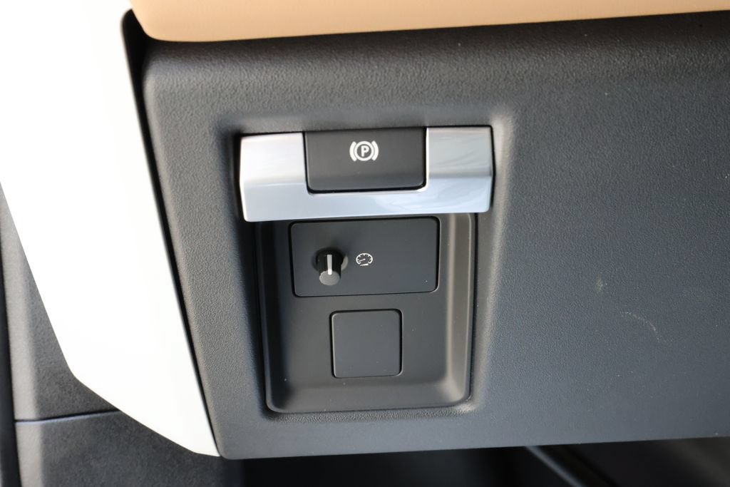 New 2026 Land Rover Defender 130 S AWD/4WD image 14