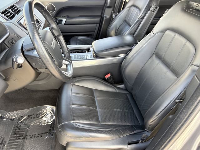 Used 2020 Land Rover Range Rover Sport HSE image 6