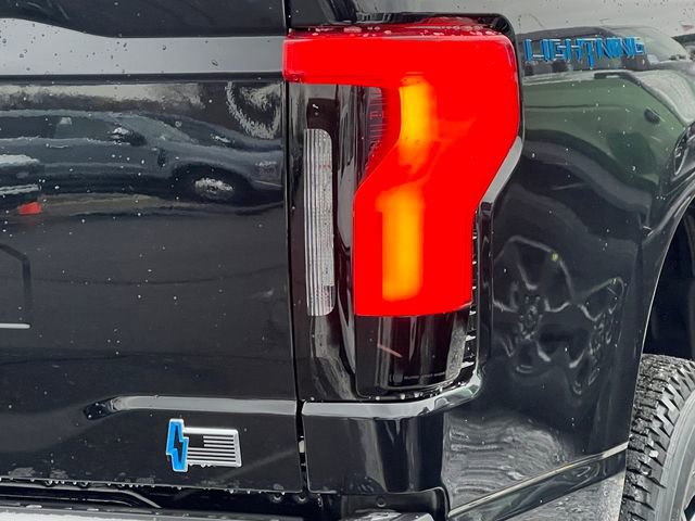 New 2025 Ford F150 Lightning XLT image 6