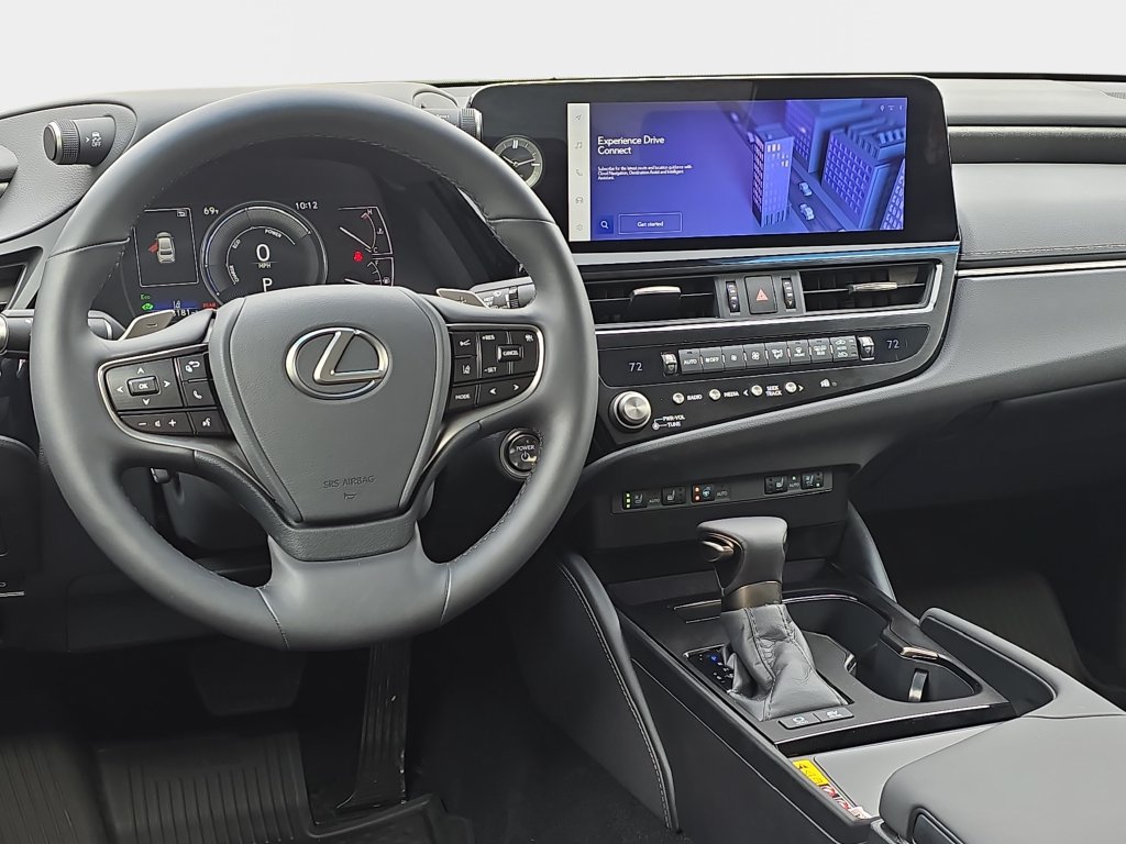 Used 2025 Lexus ES 300h w/ Premium Package FWD image 18