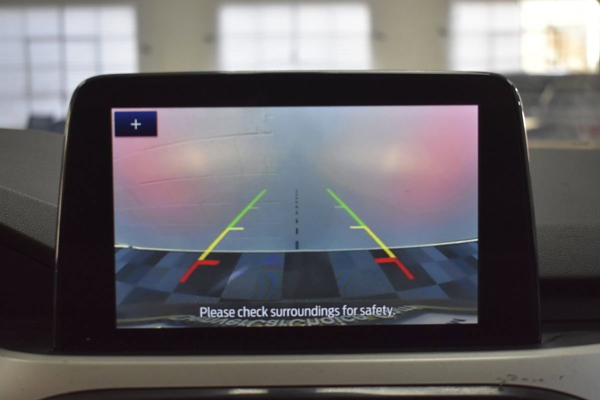 Used 2020 Ford Escape SE image 20