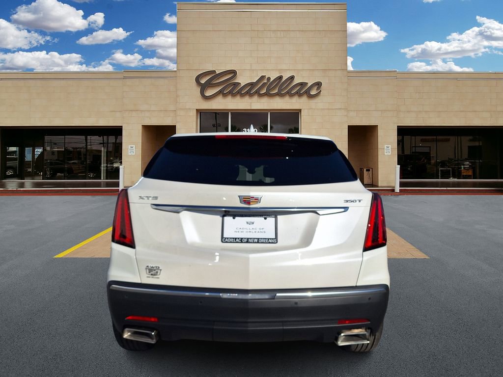 New 2026 Cadillac XT5 Luxury w/ LPO, Floor Liner Package image 4
