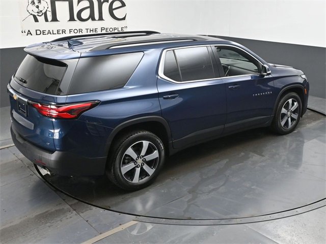 Used 2023 Chevrolet Traverse LT w/ LT Premium Package image 40