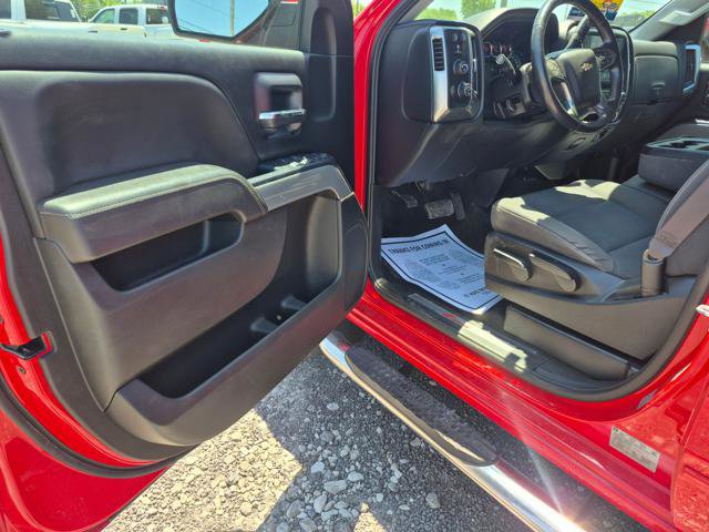 Used 2017 Chevrolet Silverado 1500 LT AWD/4WD image 9