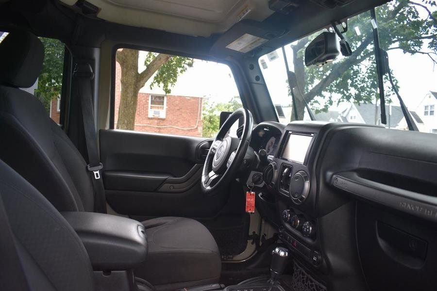 Used 2018 Jeep Wrangler Unlimited Sport S image 21