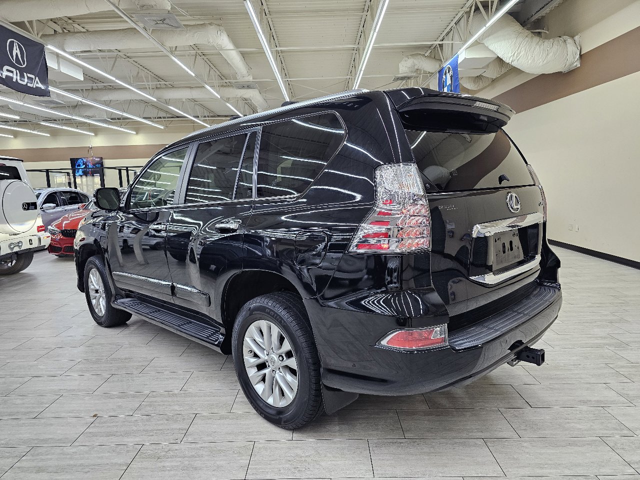 Used 2017 Lexus GX 460 Premium image 9