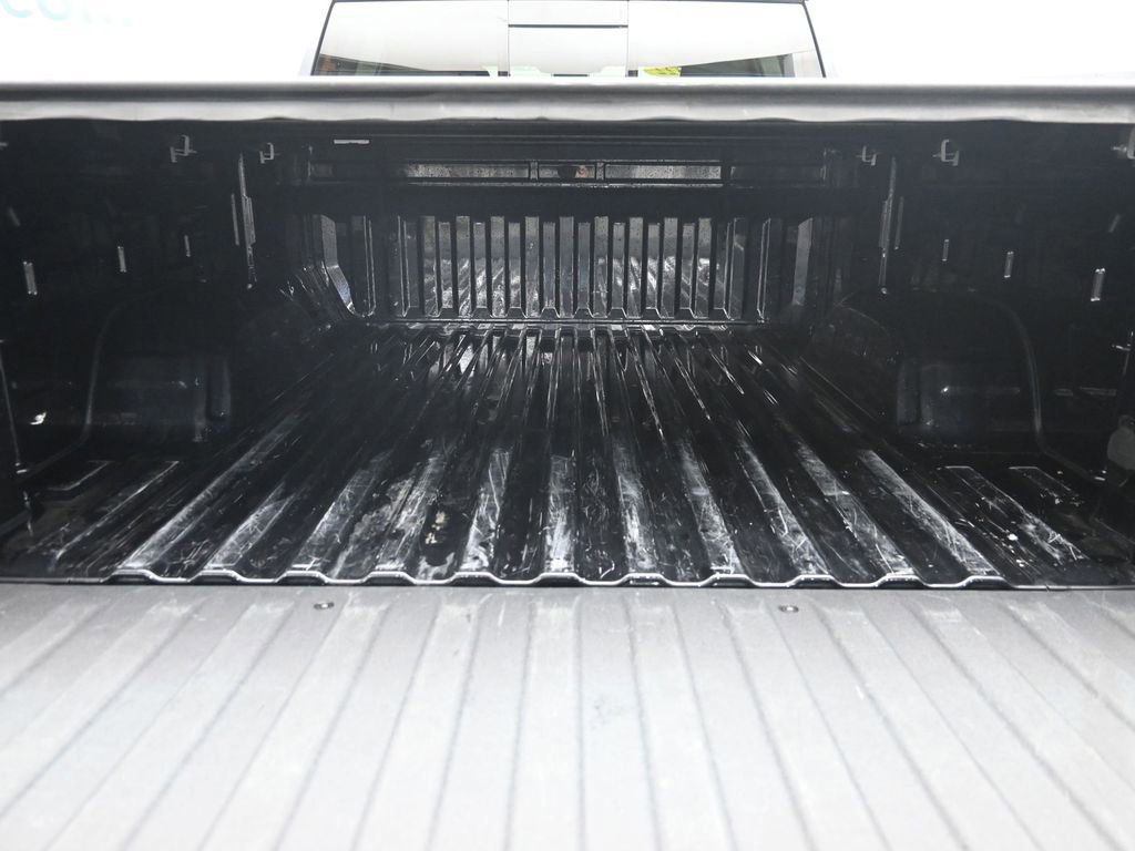 Used 2022 Chevrolet Silverado 1500 LTZ w/ LTZ Convenience Package II image 12