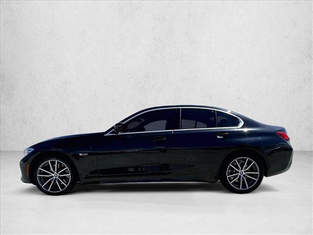 Used 2022 BMW 330e w/ Driving Assistance Package RWD image 6