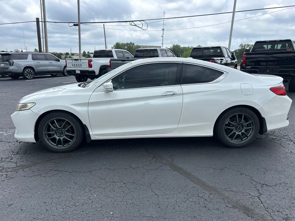 Used 2017 Honda Accord EX-L image 8
