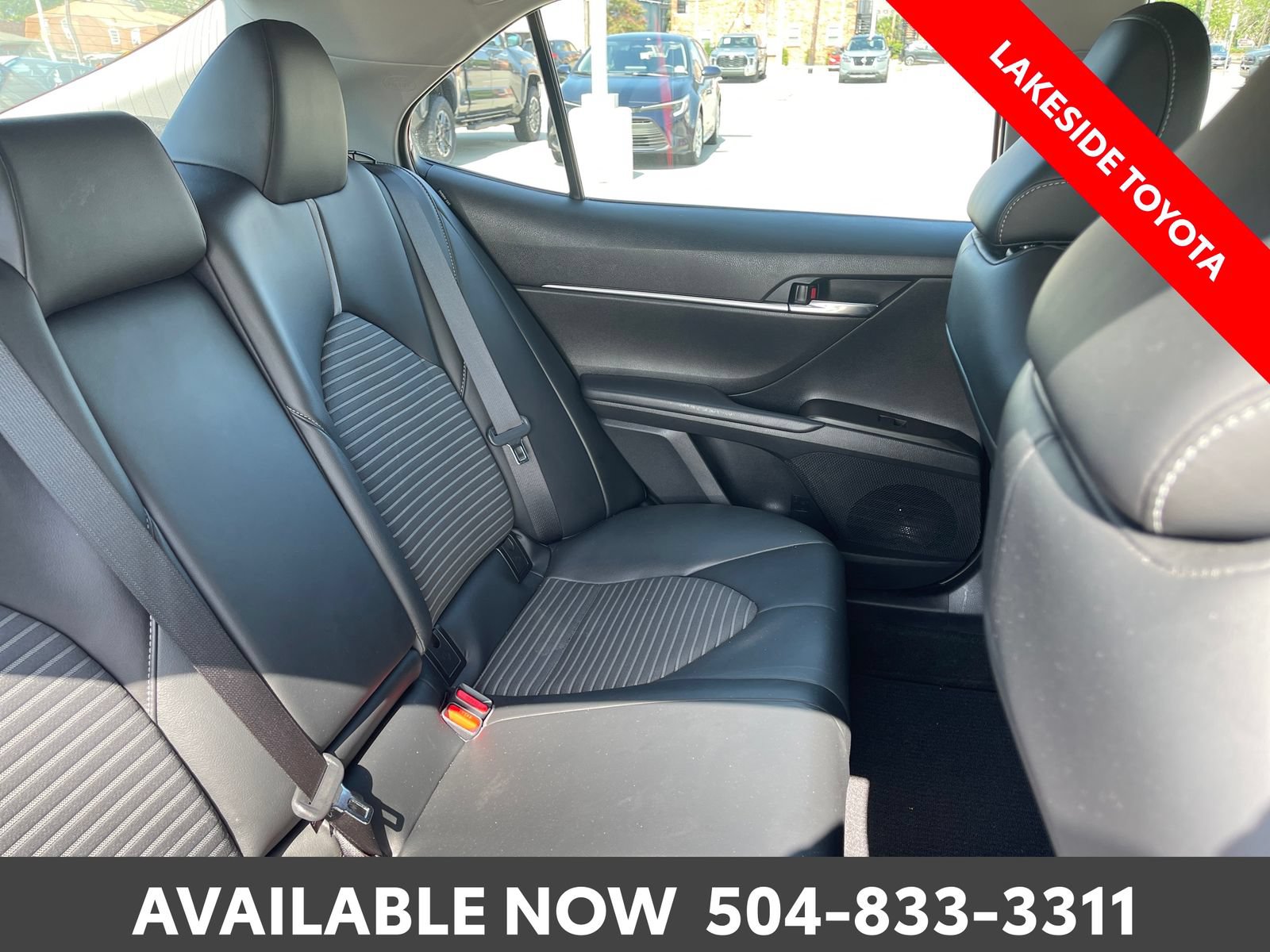 Used 2022 Toyota Camry SE FWD image 18