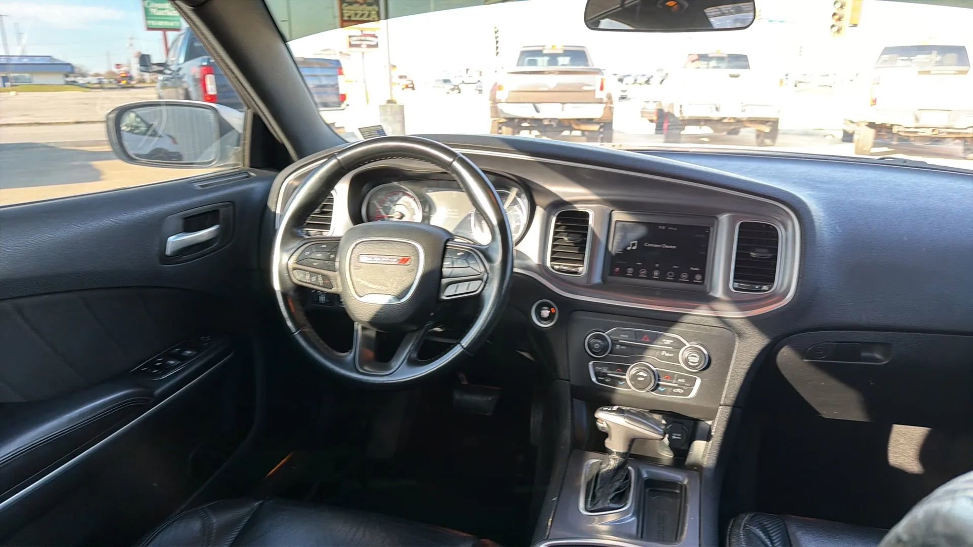 Used 2020 Dodge Charger SXT image 41