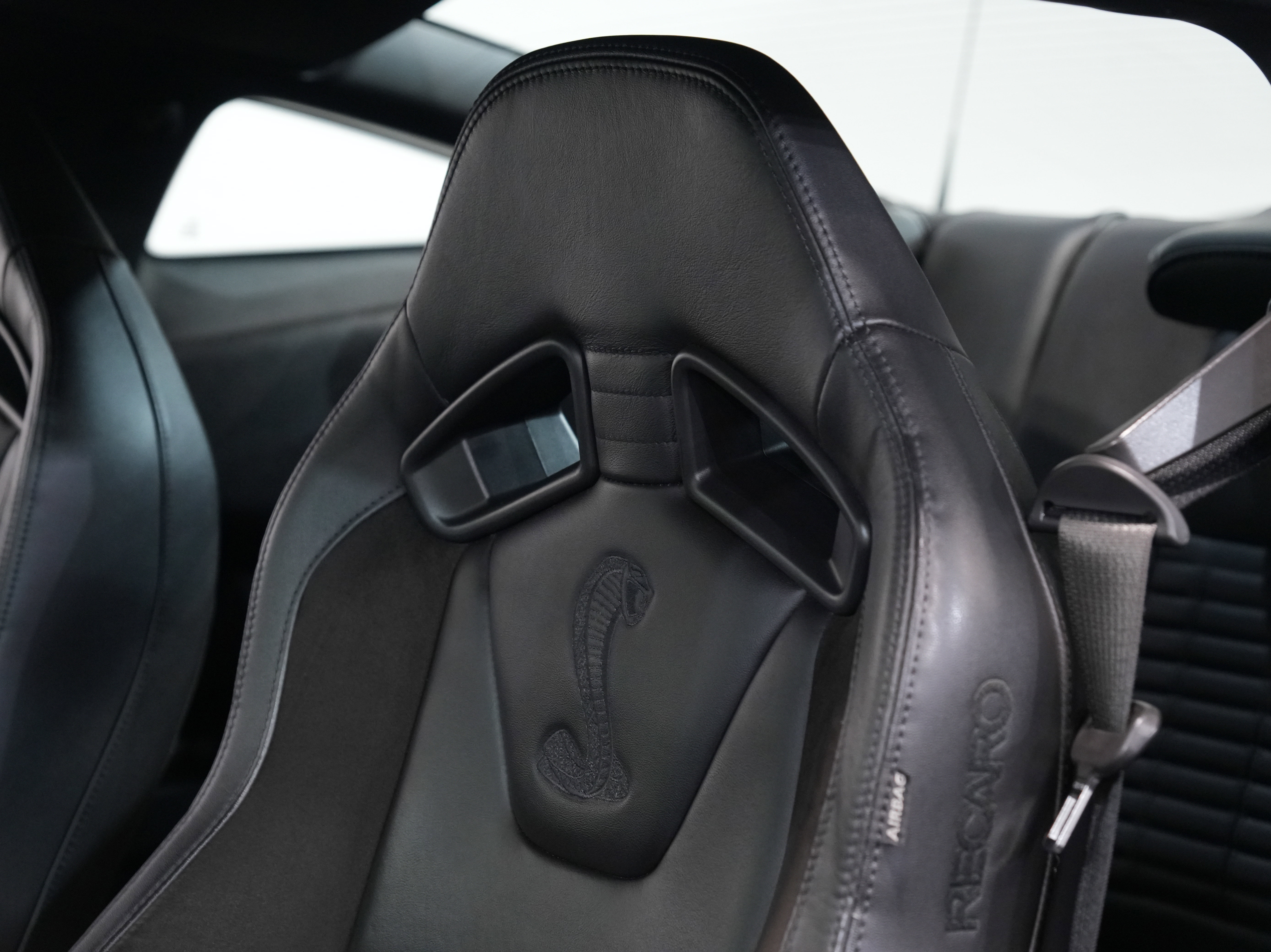 Used 2013 Ford Mustang Shelby GT500 image 27