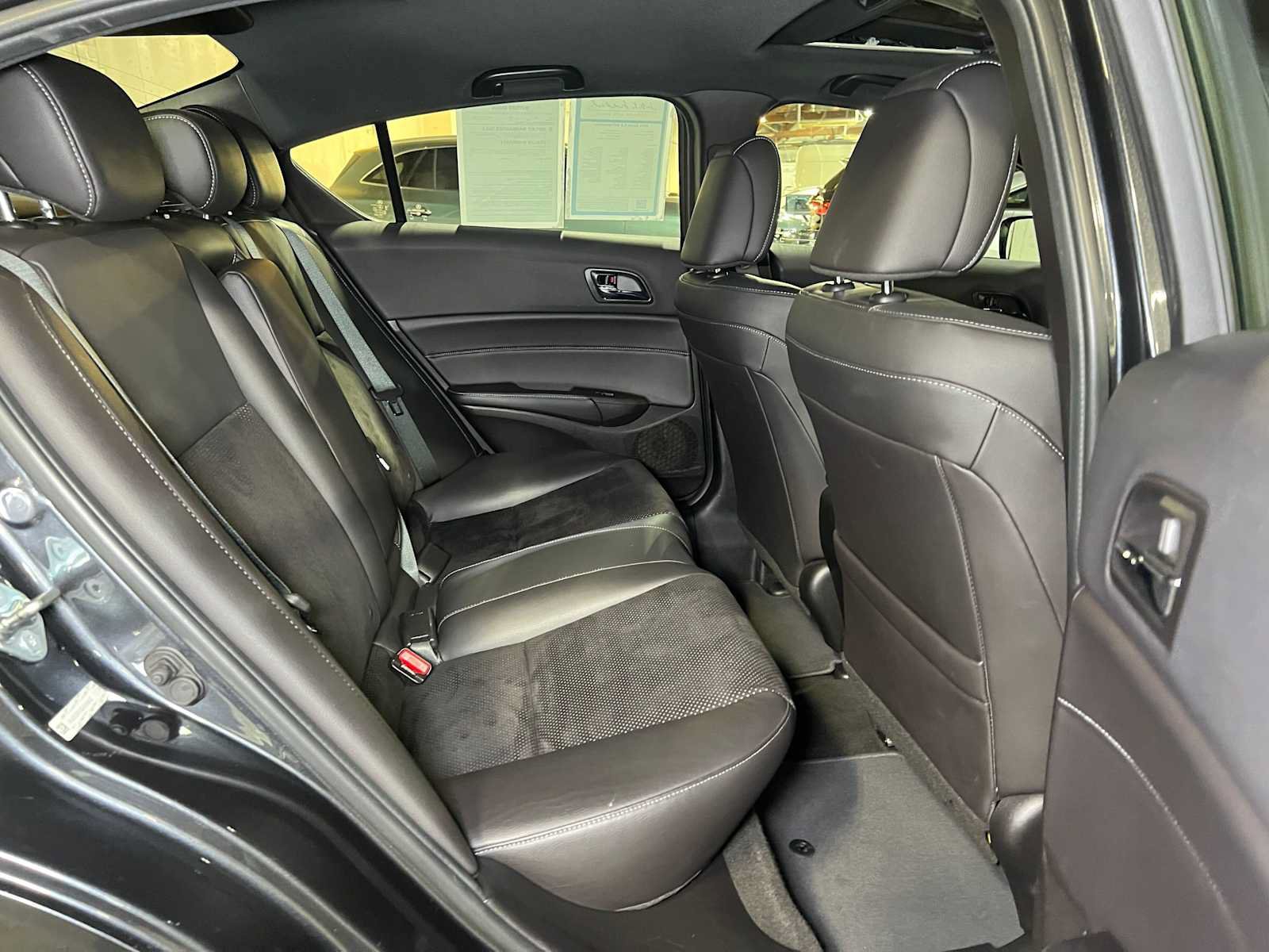 Used 2016 Acura ILX FWD image 14