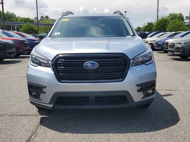 Used 2022 Subaru Ascent Onyx Edition AWD/4WD image 2