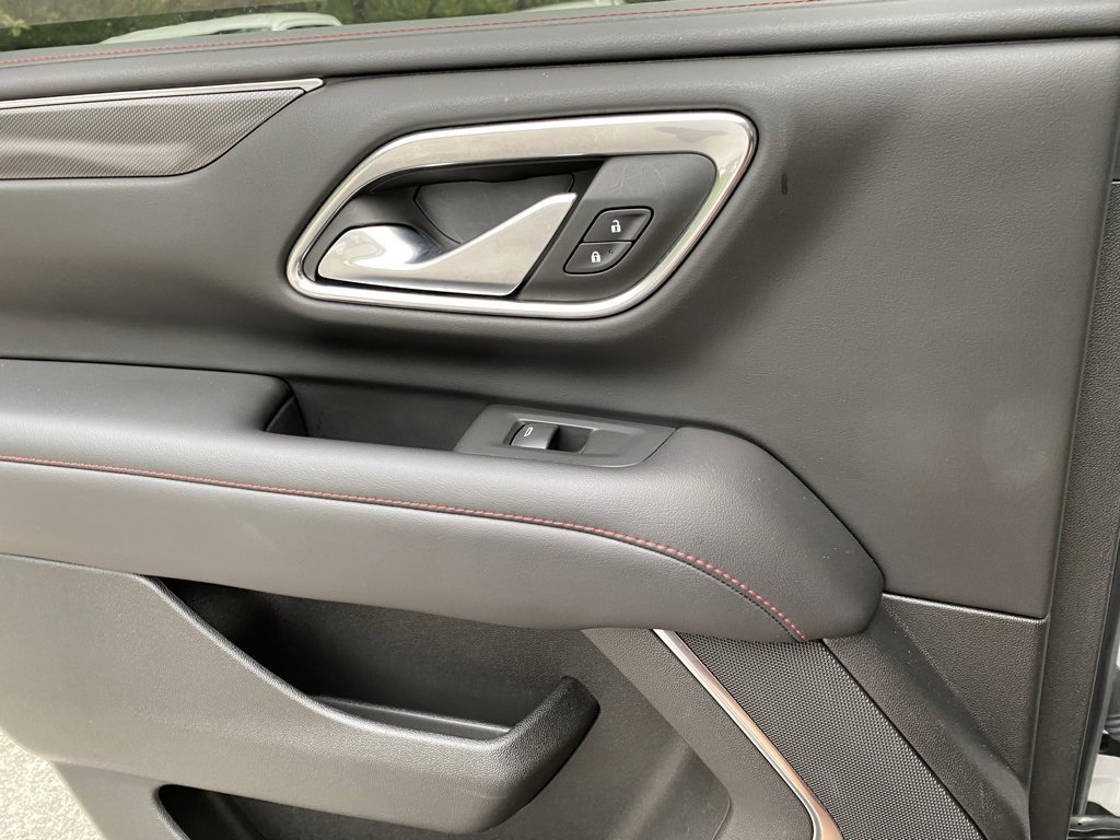 Used 2022 Chevrolet Tahoe RST w/ Sport Performance Package image 27