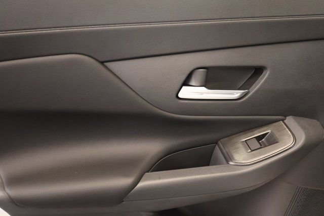 New 2026 Nissan Sentra SR w/ SR Premium Package FWD image 26