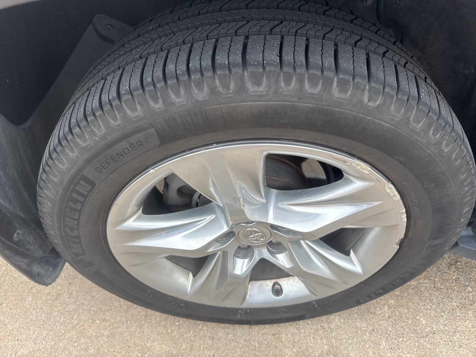 Used 2015 Toyota Highlander Limited Platinum AWD/4WD image 11