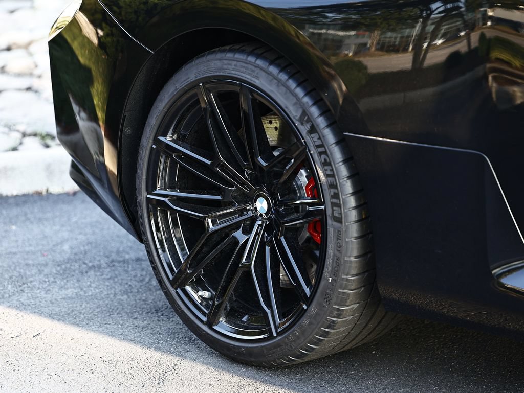 New 2026 BMW M2 w/ Lighting Package RWD image 6