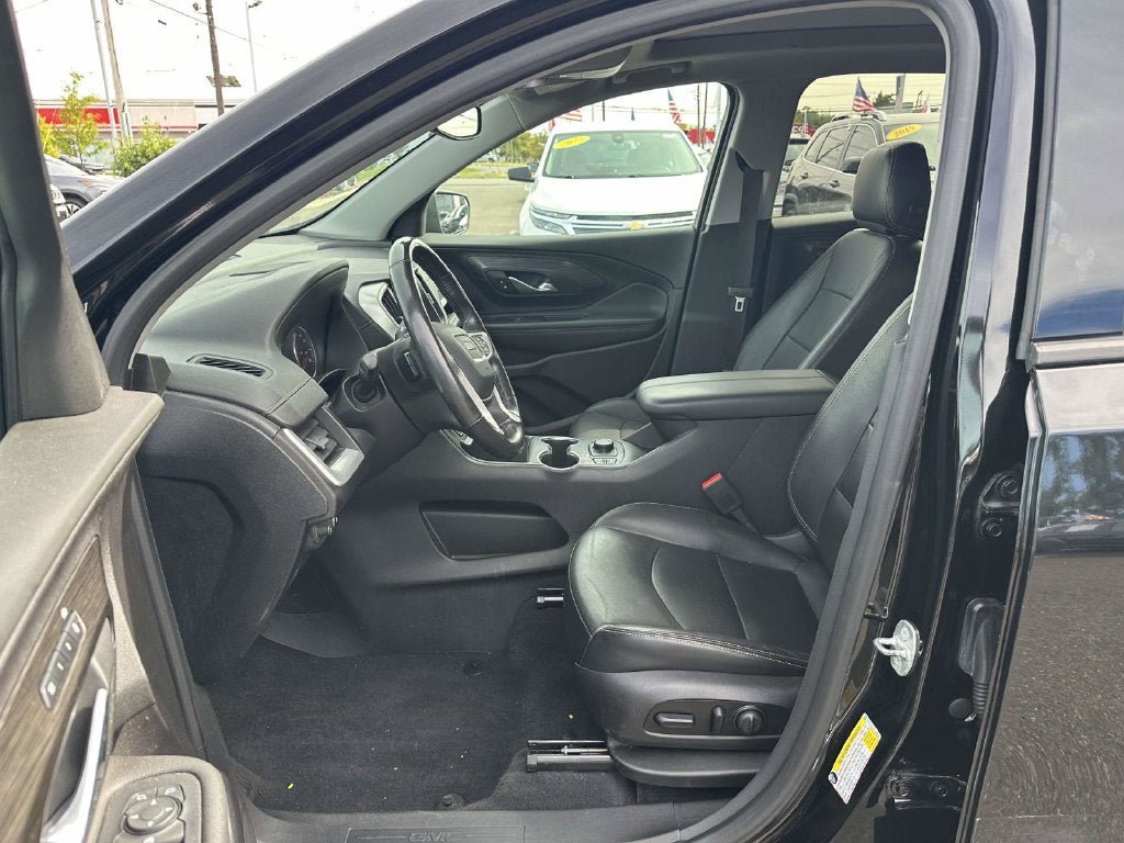 Used 2019 GMC Terrain SLT w/ Preferred Package AWD/4WD image 15