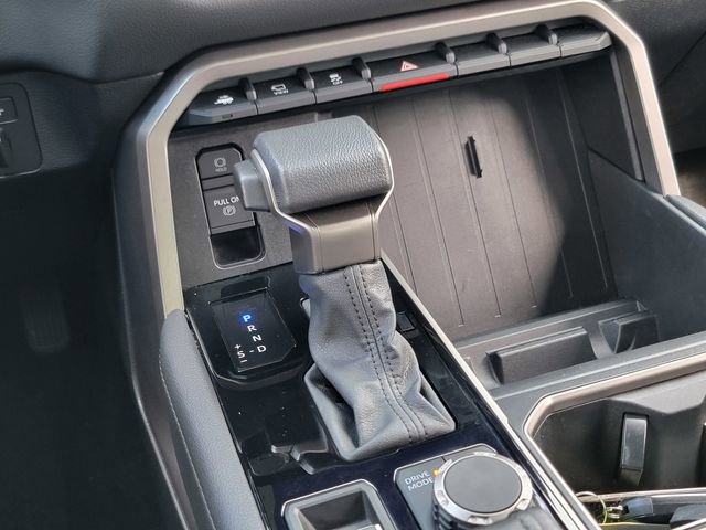 Used 2024 Toyota Tundra Limited AWD/4WD image 23