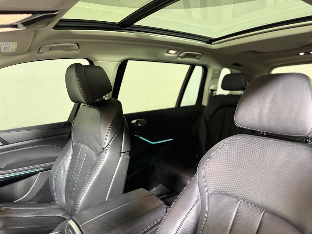 Used 2019 BMW X7 xDrive40i w/ Premium Package AWD/4WD image 21