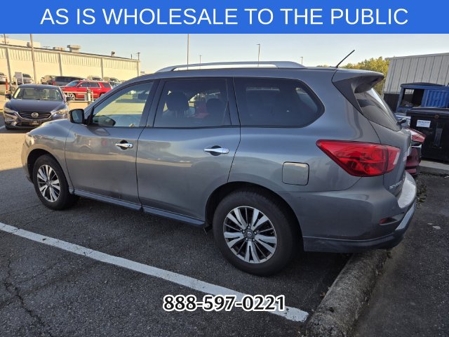 Used 2018 Nissan Pathfinder SV AWD/4WD image 3