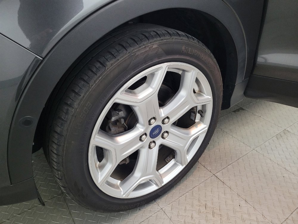 Used 2019 Ford Escape Titanium FWD image 31
