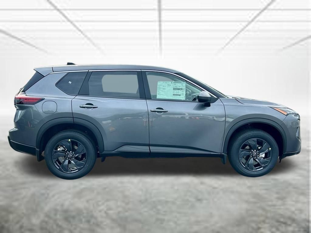 New 2026 Nissan Rogue SV FWD image 4