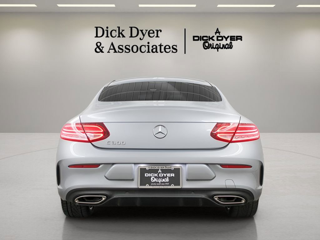 Used 2022 Mercedes-Benz C 300 Coupe image 3