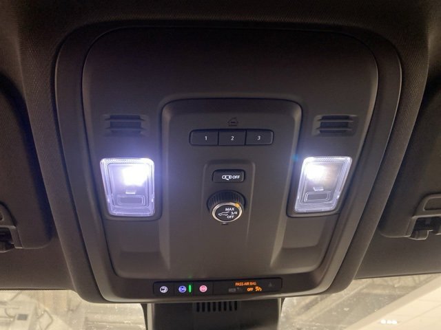 Certified 2024 GMC Yukon XL SLT image 24