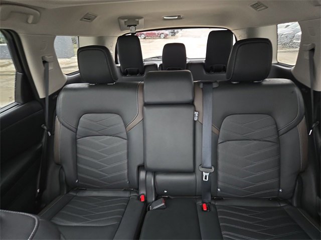 Certified 2024 Nissan Pathfinder Platinum w/ Cargo Package image 37