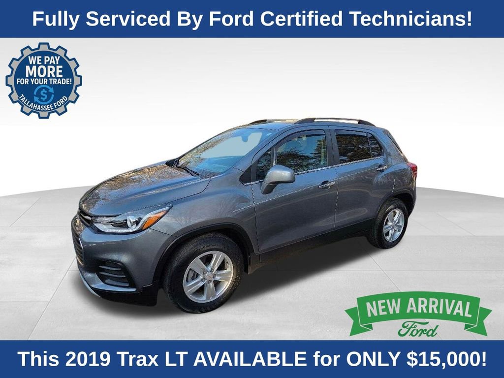 Used 2019 Chevrolet Trax LT w/ LT Convenience Package image 1
