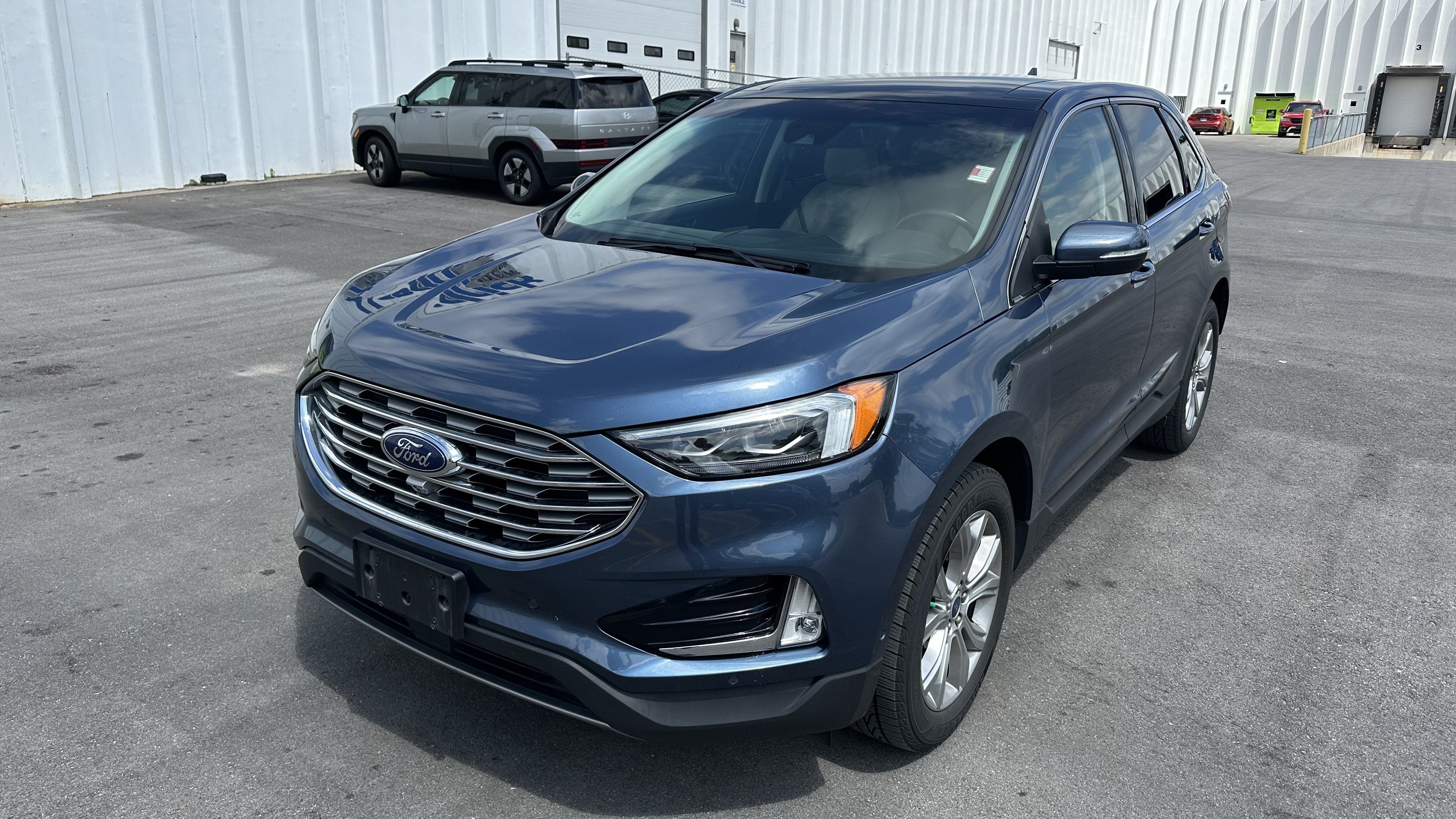 Used 2019 Ford Edge Titanium w/ Equipment Group 301A AWD/4WD image 5