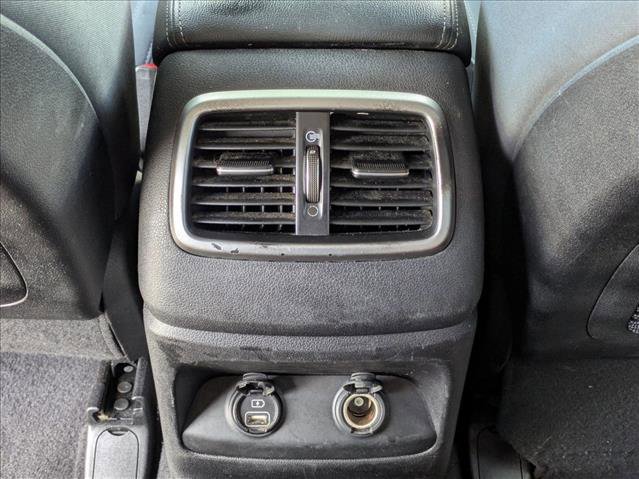 Used 2018 Kia Sorento LX image 16